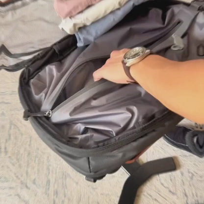 Filipp Ramus™ MetroVault – Expandable Compression Backpack